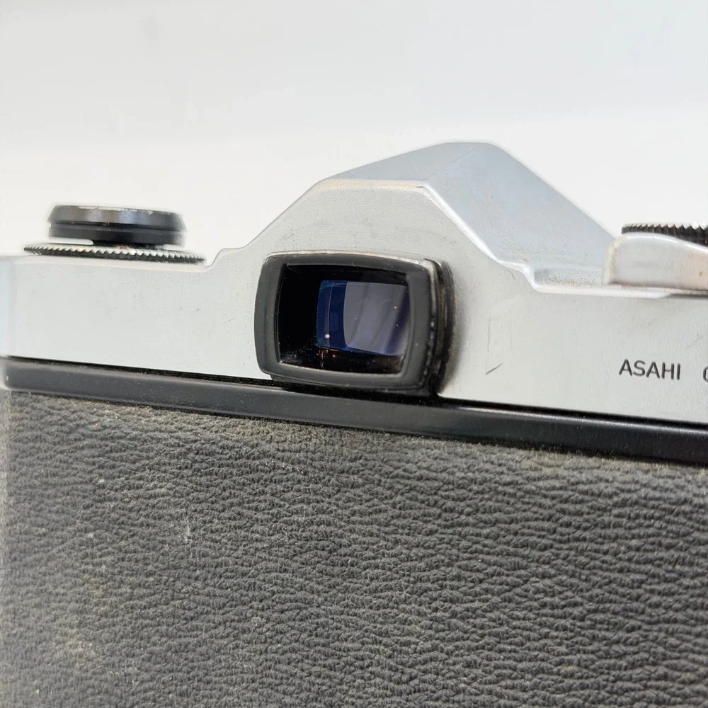 Asahi Pentax Spotmatic SP 35mm SLR Film Camera Body Silver Black Vintage Japan